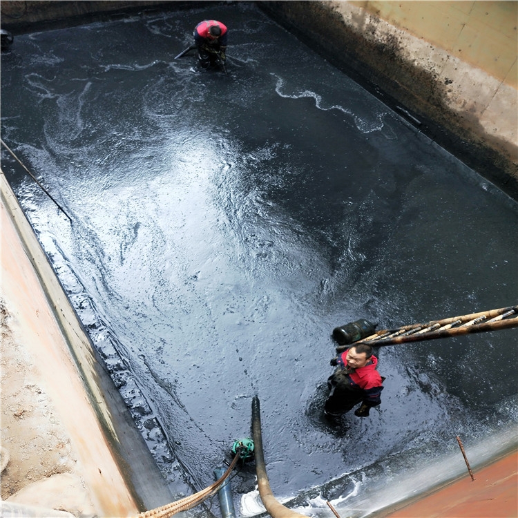 孟州废水池清理