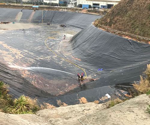 孟州废水池清理